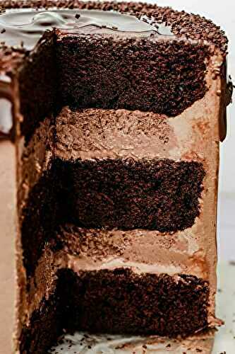 Guide : quelle crème pour un layer cake ?