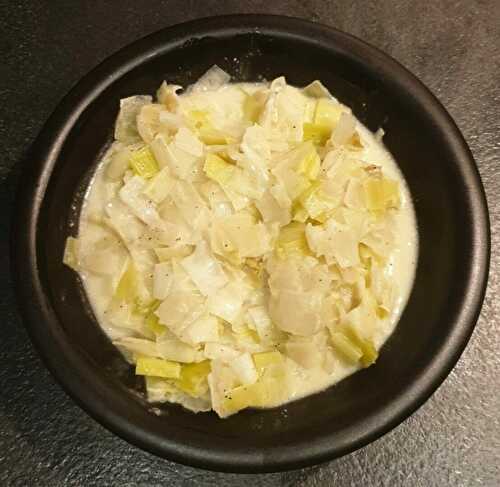 Fondue de poireaux et d'endives au vin blanc et parmesan