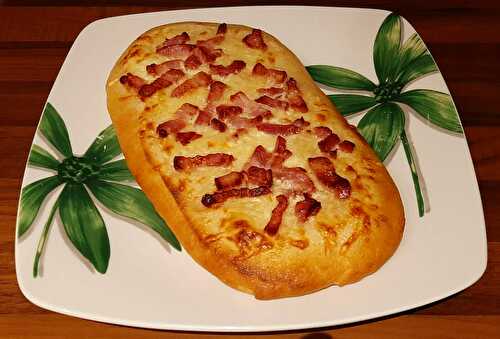 Fougasse aux lardons