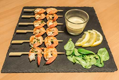 Brochettes de crevettes au vin blanc (Saewoo Gotchi)