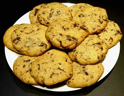 Cookies à la noisette et aux pépites de chocolat