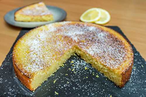 Gâteau au citron moelleux de Cyril Lignac