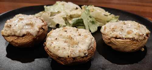 Champignons farcis au four (fromage de chèvre frais et miel)