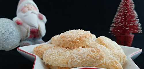 Biscuits à la noix de coco. Une recette de sablés moelleux pour Noël