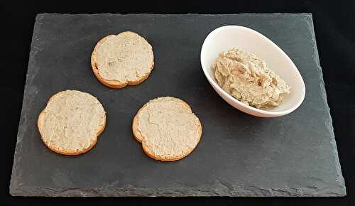 Crème d'artichauts poivrades. Une recette à tartiner pour l'apéritif.