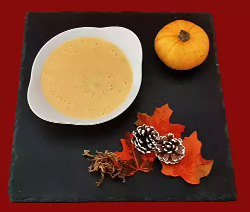 Giraumon en velouté. Une recette de courges et pommes de terre délicieuse.