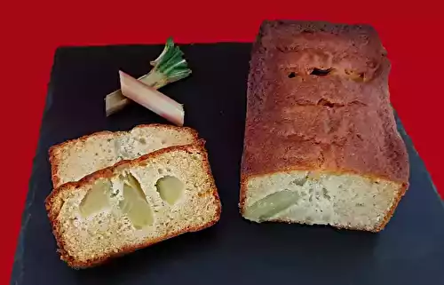 Cake à la rhubarbe. Une recette de gâteau moelleux de ma grand mère