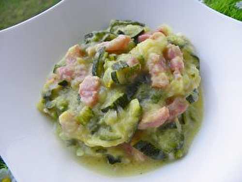 COURGETTES A LA CARBONARA (thermomix)