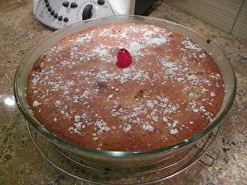 GATEAU AUX CERISES