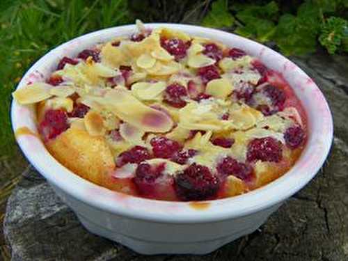 MINI CLAFOUTIS FRAMBOISES AMANDES (thermomix)