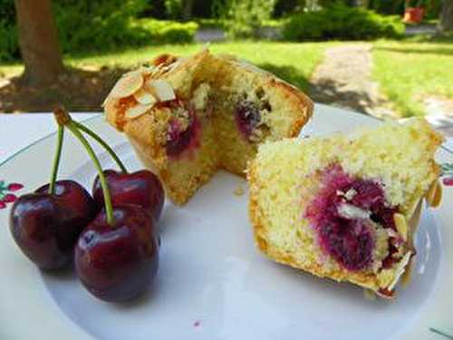 MUFFINS CERISES - AMANDES ( thermomix )