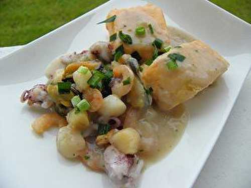SAUMON ET COCKTAIL FRUITS DE MER (thermomix)