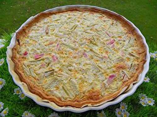 UN TOUR EN CUISINE n° 173 : TARTE A LA RHUBARBE