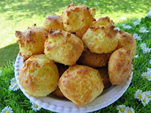 UN TOUR EN CUISINE n° 357 : LES GOUGERES (thermomix)