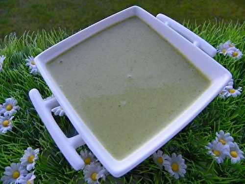 VELOUTE DE BROCOLIS (thermomix)