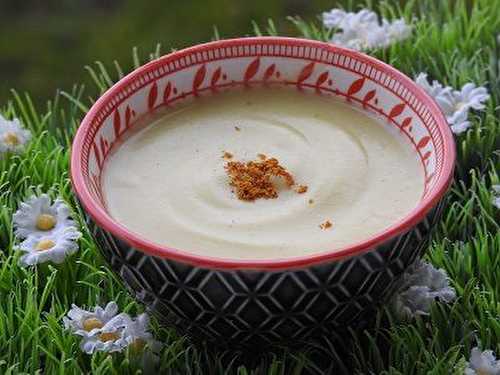 VELOUTE  DE CHOU FLEUR AU LAIT DE COCO ET CURRY (thermomix)