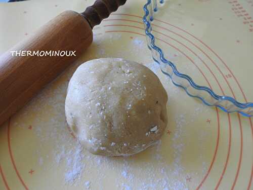 PATE SABLEE A LA POUDRE D'AMANDE (thermomix)