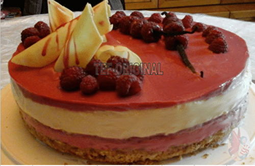 Bavarois chocolat blanc framboise insert pistache au thermomix