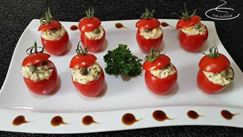 Petites bouchées de tomates farcies de Pâques