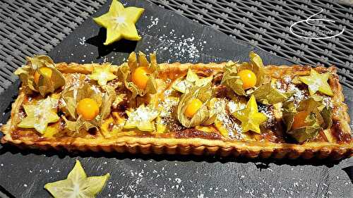 Tarte aux caramboles à la crème de coco