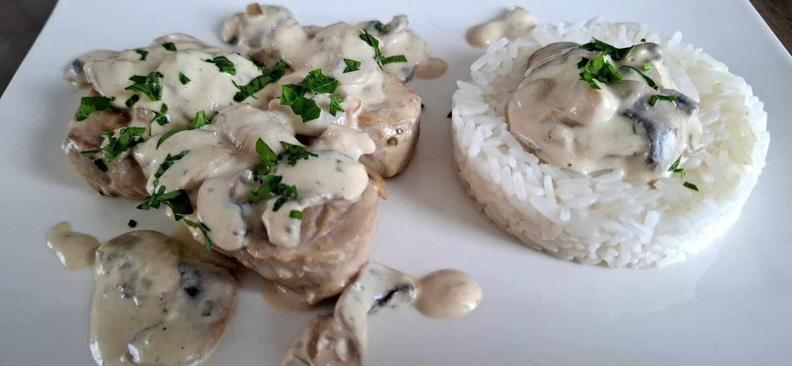 Filet mignon au boursin et champignons de Paris