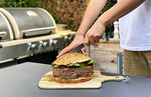 Burger XXL au Whisky | La recette géante de Baptiste en vidéo