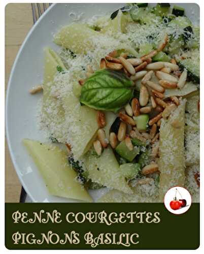 Penne aux courgettes, pignons et basilic