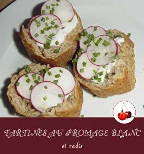 Tartines au fromage blanc et radis