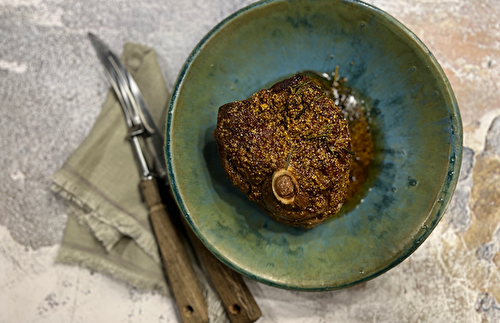 Gigot d’agneau miel whisky, à la casserole