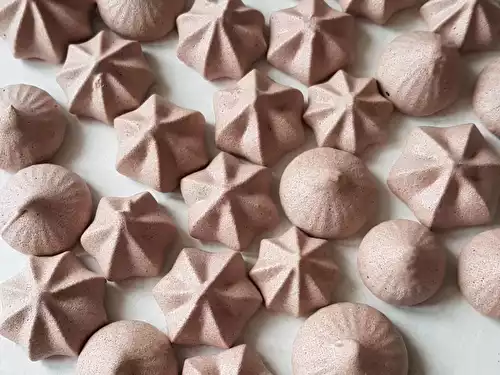 Meringues au chocolat