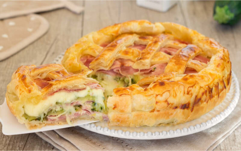 Tarte salée aux courgettes jambon et mozzarella