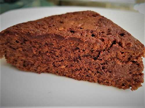 Gâteau au chocolat de Maman à la poudre d’amande (sans beurre ni farine)