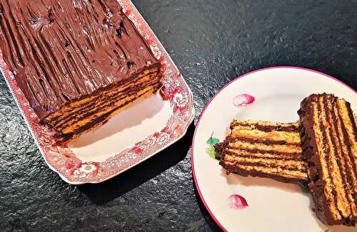 Le Dobos torta de Maman, notre gâteau hongrois de Noël