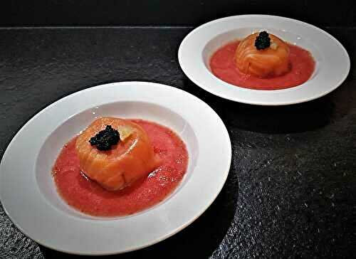 Entrée de fête : mousse aux deux saumons et coulis de tomates minute