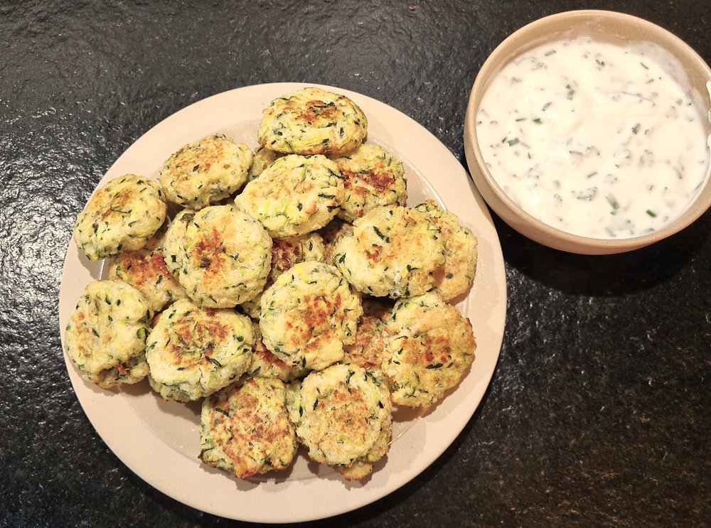 Boulettes courgette ricotta cuites au four : une recette italienne ultra-légère