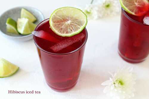 Infusion glacée à l'hibiscus