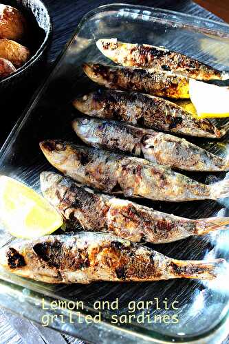 Sardines à l'ail et au citron grillées au barbecue