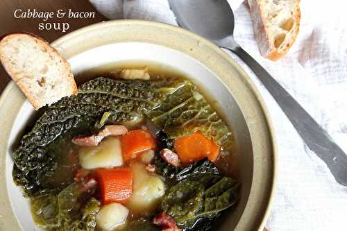 Soupe aux chou et lardons