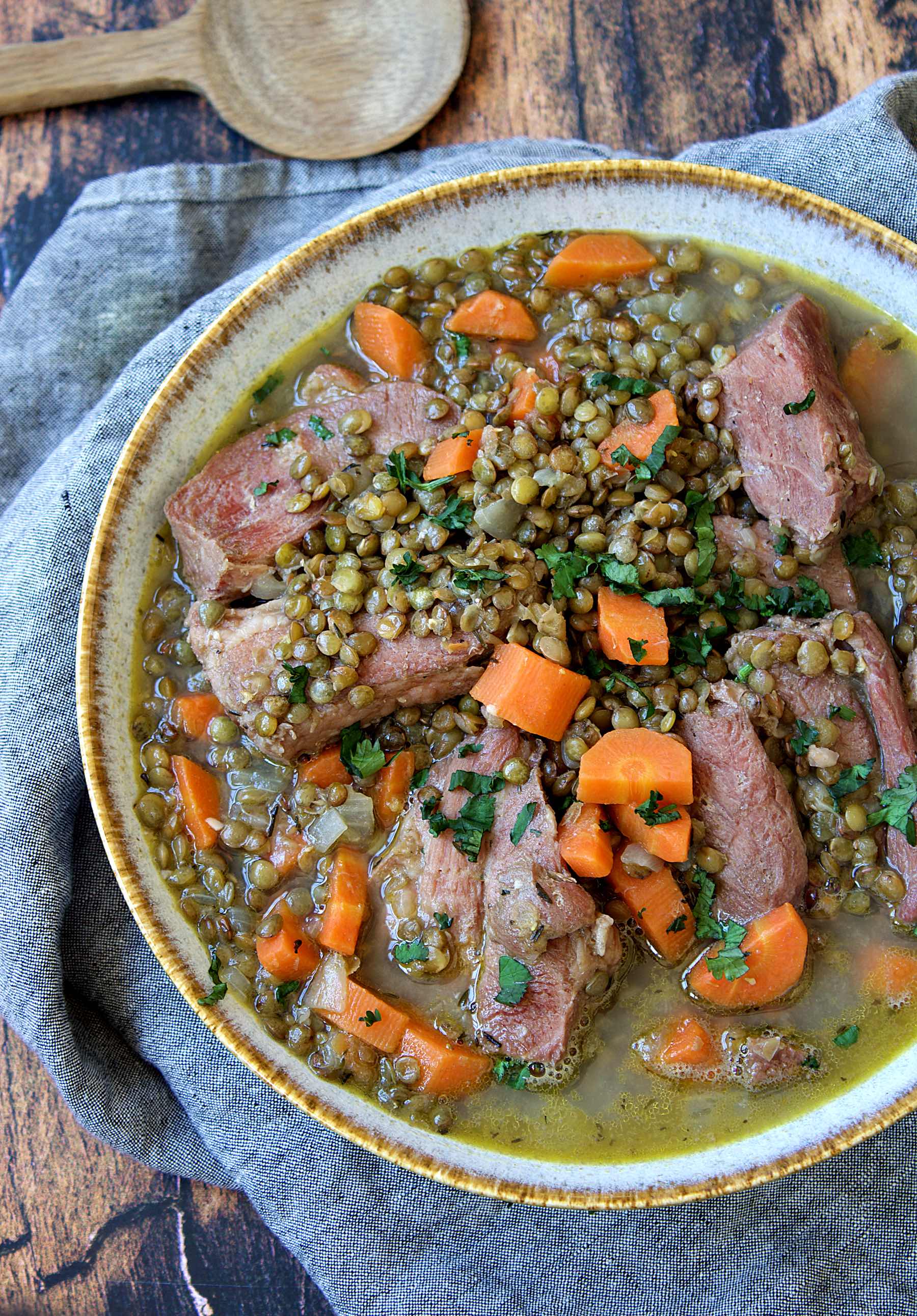 Échine salée aux lentilles
