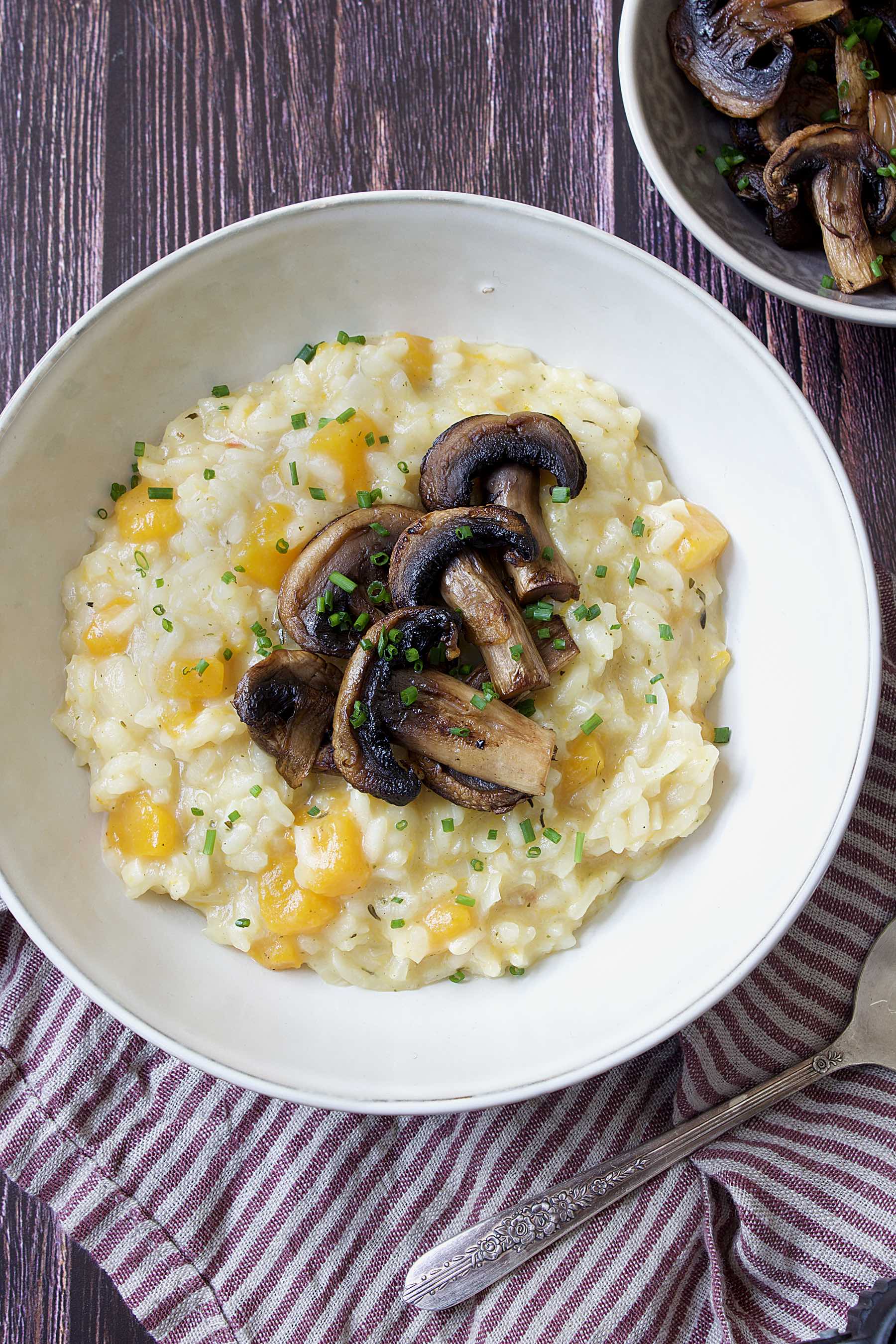 Risotto à la courge butternut et aux champignons