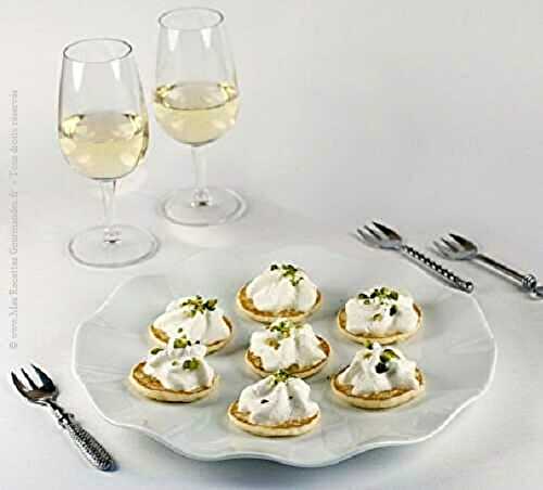 Blinis a la Mousse de Roquefort