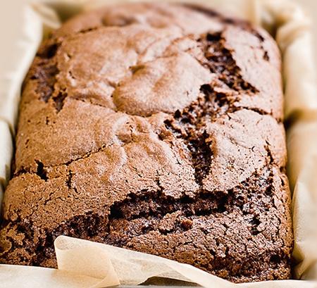 Cake au chocolat et noisette