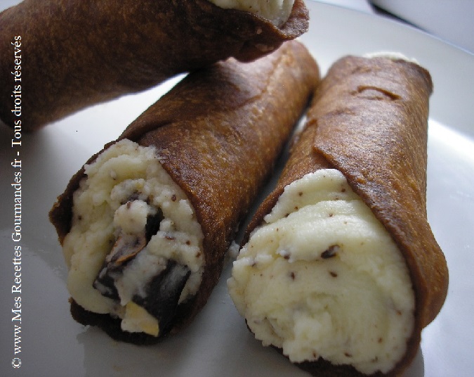 Cannoli de mascarpone