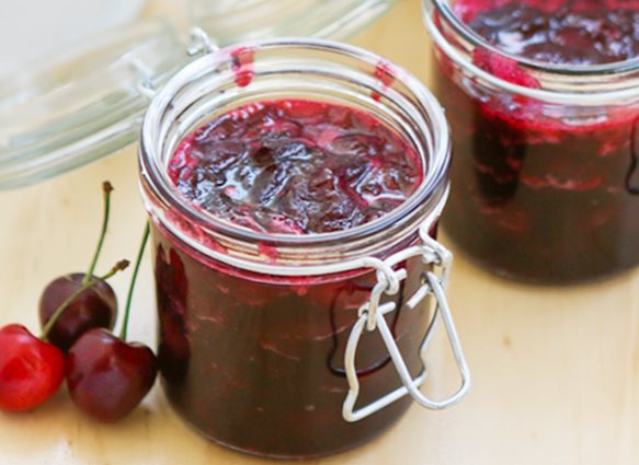 Confiture de cerises aux épices