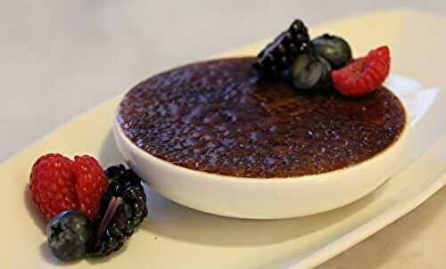 Crème brûlée aux fruits rouges