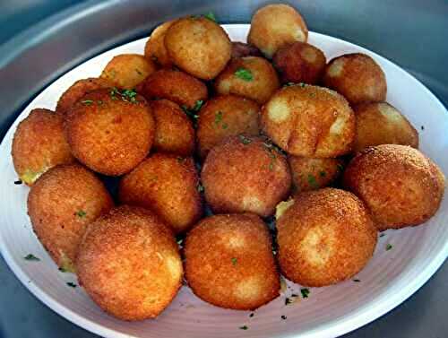 Croquettes de pommes de terre  au fromage fondant