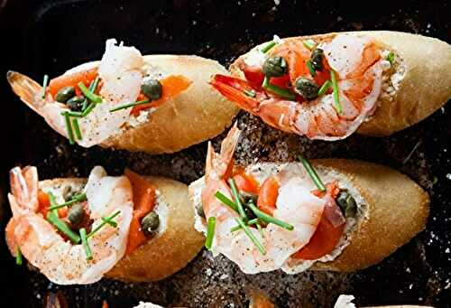 Crostini aux crevettes, saumon fumé