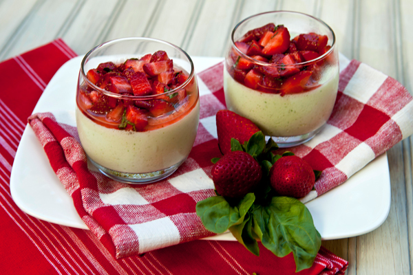 Fraises au basilic et au citron vert