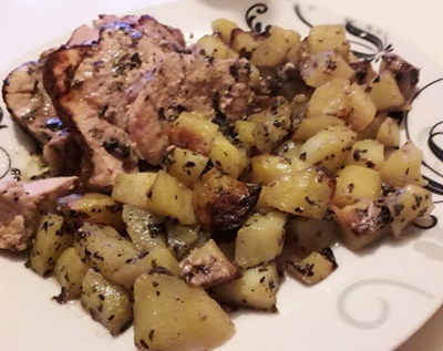 Gigot d'agneau avec ses pommes de terre fondantes