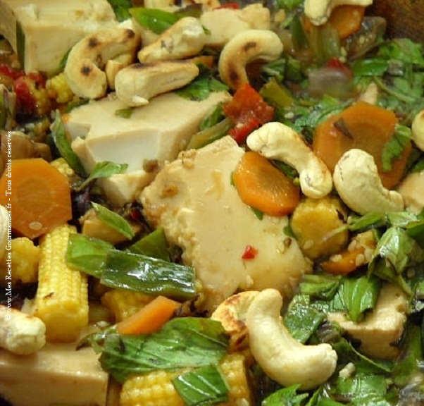 Légumes saute au Crevettes et Tofu